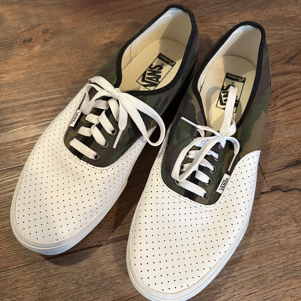 New Vans Men's Custom White and Green Sneakers